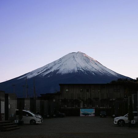Mt Fuji Glamping Tourist Villa Kawaguchiko Fujikawaguchiko Dış mekan fotoğraf